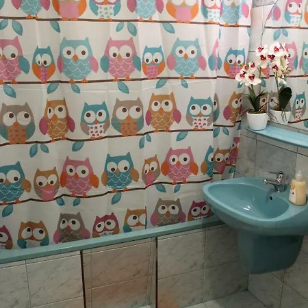 Revfalu Apartman Апартаменты *